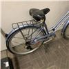 Image 8 : BLUE EVERYDAY BIKE