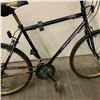 Image 2 : BLACK FS BIKE