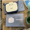 Image 2 : COMPACT KNIFE ORGANIZER, SINK CADDY 2 PACK AND 2 SOAP HOLDERS