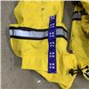 Image 2 : 7 AS NEW DOG RAIN JACKETS SIZE S/M