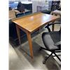 Image 3 : DESK WITH OFFICE CHAIR