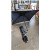 Image 1 : 2 PATIO UMBRELLAS