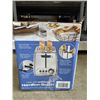 Image 4 : HAMILTON BEACH 2 SLICE MODERN CHROME TOASTER - TESTED WORKING