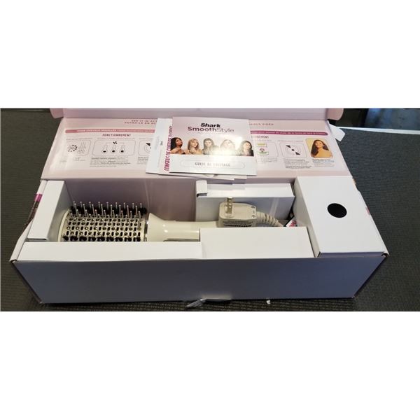 SHARK SPEEDSTYLE RAPID GLOSS FINISHER, HAIR STRAIGHTENER AND DRYER - TWESTED WORKING, RETAIL $249