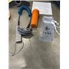 Image 8 : NEW BODY GLOVE PADDLE BOARD ACCESSORIES, INCLUDING BACKPACK CARRY BAG, 3PC ADJUSTABLE PADDLE, ELECTR