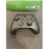 Image 2 : XBOX CARBON BLACK WIRELESS CONTROLLER - TESTED WORKING, RETAIL $84