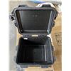 Image 2 : BLACK HARD CASE