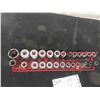 Image 8 : 27 Snap On 3/8'' Sockets 
