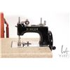 Image 2 : Antique British made Singer child's portable sewing machine "Singer 20", 8" X 6"with original manual