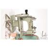 Image 2 : Vintage Singer model 20 "Sewhandy" children's sewing machine 6 1/2" H X 7" L, includes original carr