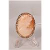 Image 1 : 10kt yellow gold and carved cameo brooch