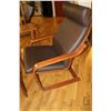 Image 2 : NAMAO LOCATION Modern mid century style Ikea chair and ottoman    -Note: this is a moving auction fr