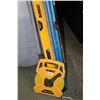 Image 2 : Manual post hole digger, large pry bar, 4' level and 300' DeWalt tape measure
