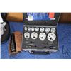 Image 2 : Mastercraft hole saw set including 3/4" to 2 1/2" in metal case, a Mastercraft Hawkeye laser level k