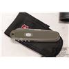 Image 2 : Three knives including Camillus survival knife Buck 118 w/ sheath and a Swiss made mauser folding ut