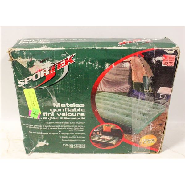 NEW SEALED DOUBLE SIZE AIR BED