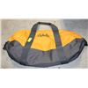 Image 1 : LARGE CABELAS DUFFLE BAG (SOME WEAR)