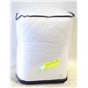 Image 1 : QUEEN SZ QUILTED FEATHER BED PROTECTOR