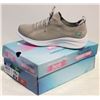 Image 1 : WOMENS SKETCHERS