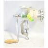 Image 1 : STAR MEAT GRINDER #10