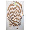 Image 1 : CHICOS WOMENS CAPE
