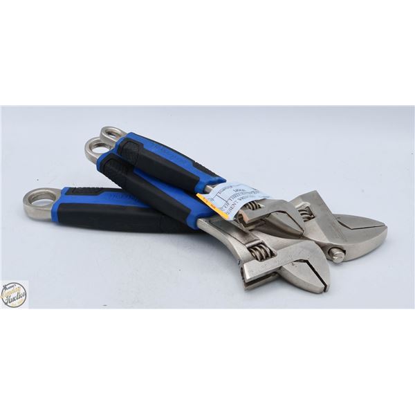 SET OF THREE MASTERCRAFT CRESCENT WRENCHES