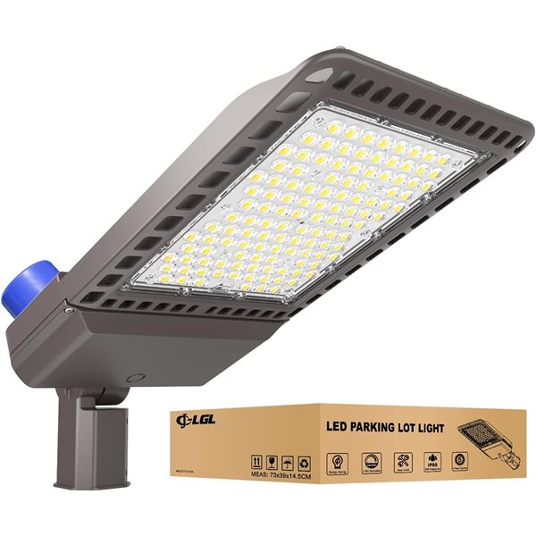 BRAND NEW JC-LGL LED PARKING LOT LIGHT