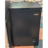 Image 1 : ARCTIC KING FREEZER 21 X 19  X 33.5"