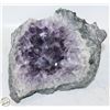 Image 1 : LARGE AMETHYST CLUSTER