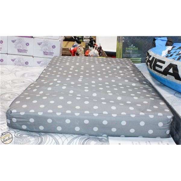 NEW CRIB MATTRESS W/WASHABLE WATERPROOF COVER