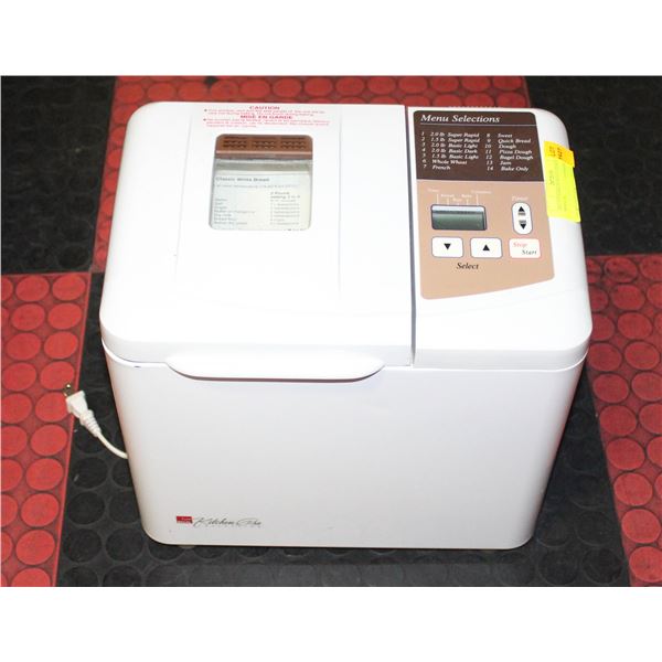 BREAD MAKER WITH OPERATING MANUAL