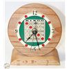 Image 1 : QUARTZ BINGO CLOCK ON WOODEN