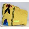 Image 1 : VINTAGE NAVAJO BLANKET PONCHO-ESTATE
