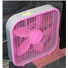 Image 1 : PINK SUNBEAM BOX FAN 20.5" X 20.5"