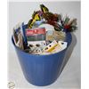 Image 1 : BUCKET OF CRAFT SUPPLIES MOST ARE NEW