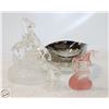 Image 1 : CRYSTAL HORSE + PINK ART GLASS