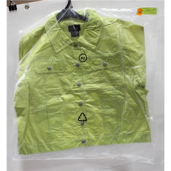 NEW GREEN RAIN COAT S/42