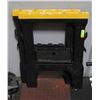 Image 1 : 2 COMPACT SAWHORSES