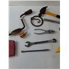 Image 3 : Variety Of Tools