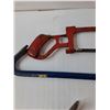 Image 6 : Crowbar, Hammer & Hand Saw