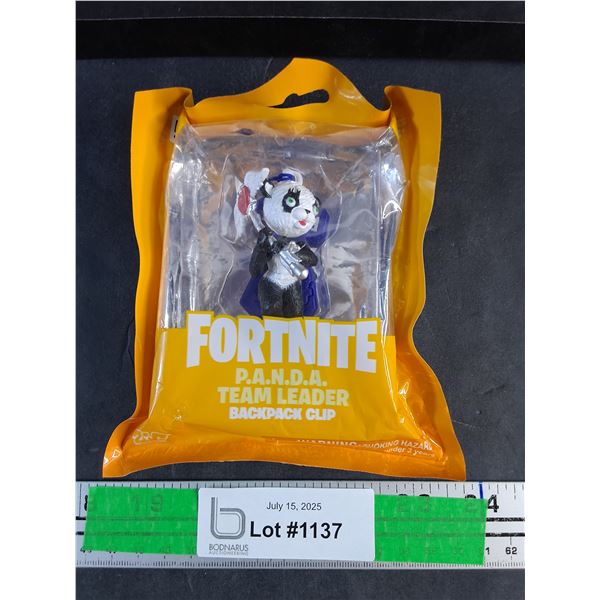 Fortnite P.A.N.D.A Team Leader Backpack Clip