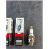 Image 3 : Oregon Spark Plugs - 77-303-1 and 77-305-1