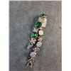 Image 3 : Sheffield Vintage Style Quartz Watch with Green Rhine Stones Band - Works