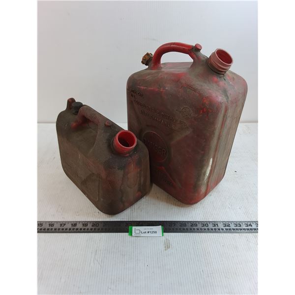 (2) Jerry Cans - No Caps (10L & 4.7L) - Pickup Only
