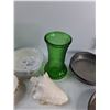 Image 5 : (10) Bowls, Candle Holder, Sea Shell, Misc