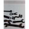 Image 3 : Various Wrenches
