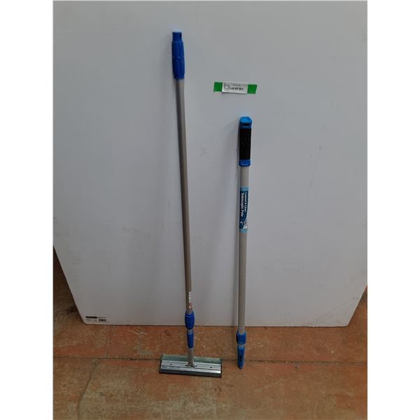 Window Squeegee and Telescopic Pole - PICK UP ONLY