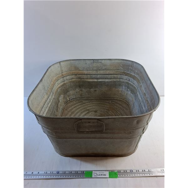 Galvanized Wash Tub 11" x 20" x 20", PICK UP