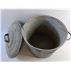 Image 3 : Galvanized Pot with Lid 13" x 16" - Pickup Preferred
