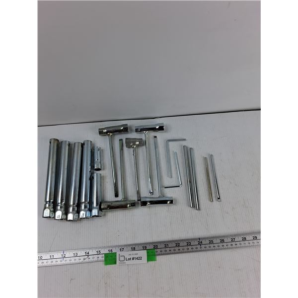 Wrench Set With Screwdrivers - As Is